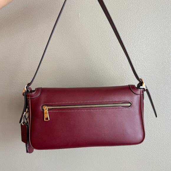 Coach Etta Small Flap Shoulder Bag CCV63 smooth leather/Im/Maroon - Picture 4 of 11